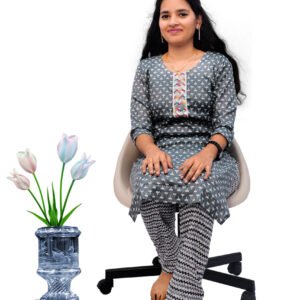 Regular OfficeYoung College Outfit Stylish Kurta Set