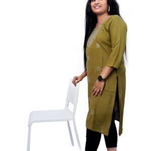 Royal-Embroidered-Regular-Kurta-Set